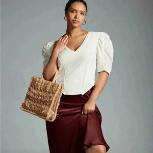 Women’s Cream Puff-Sleeve V-Neck Top